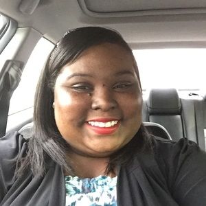 Meet your Posher, Brittney